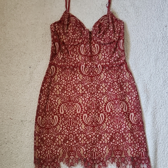 For Love And Lemons Dresses & Skirts - For Love And Lemons Elegant Red Lace Dress